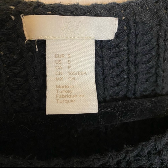 H&M Black Fringe Boho Sweater Size S - Picture 3 of 3